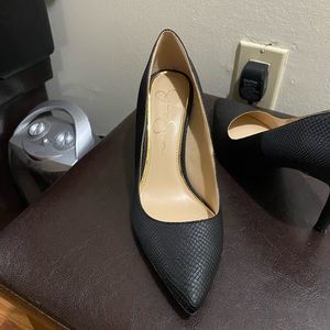 Jessica Simpson Pumps